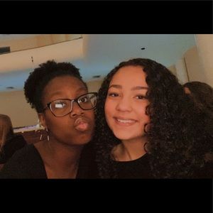 Meet your Posher, Jasmine